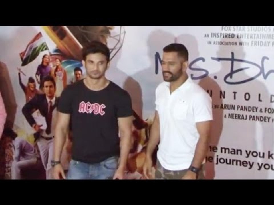 MS Dhoni & Sushant Singh Rajput Promotes MS Dhoni-The Untold Story Movie