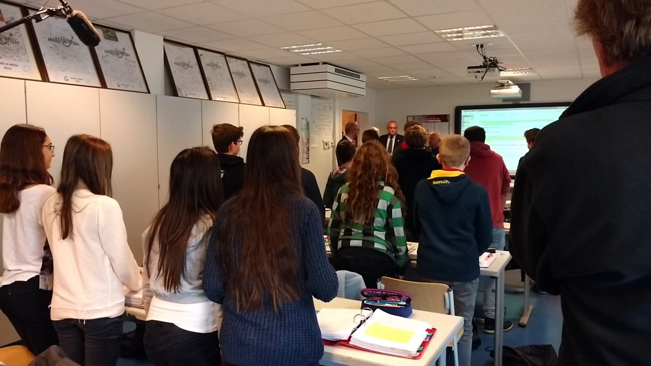Charles Michel visite la section belge de l'éco...