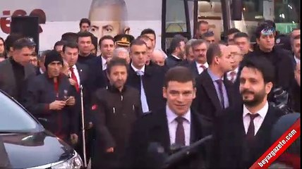 Başbakan Yıldırım, çay davetini geri çevirmedi