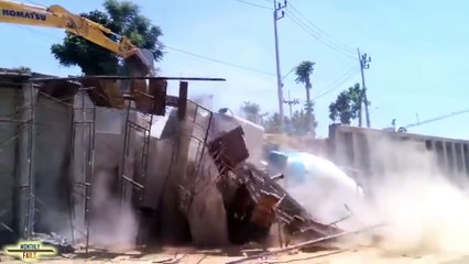 Best Truck FAILS Compilation  by MonthlyFails 2017