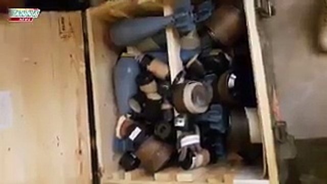 В Алеппо cолдаты Сирийской армии обнаружили на оставленных боевиками складах новое оружие и боеприпасы производства США.