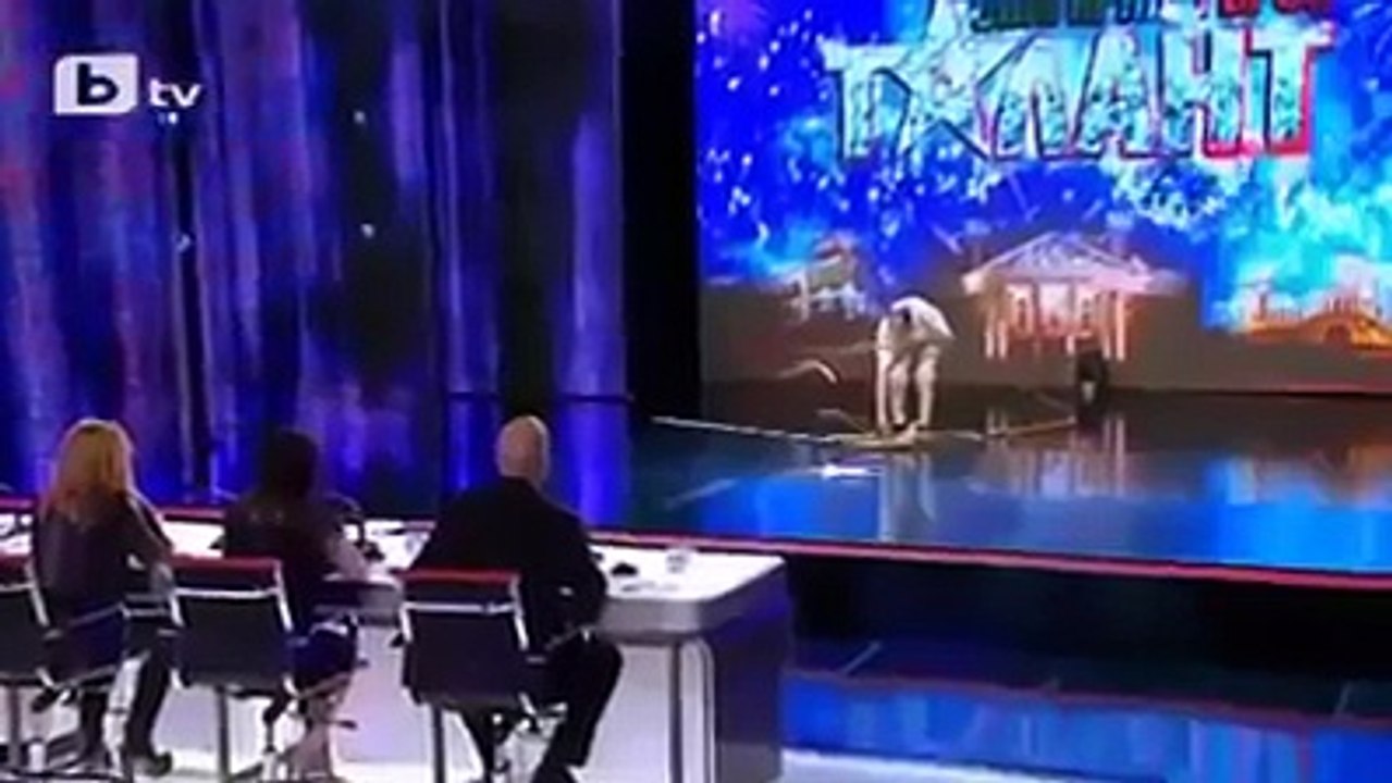 Magic In A Live Show