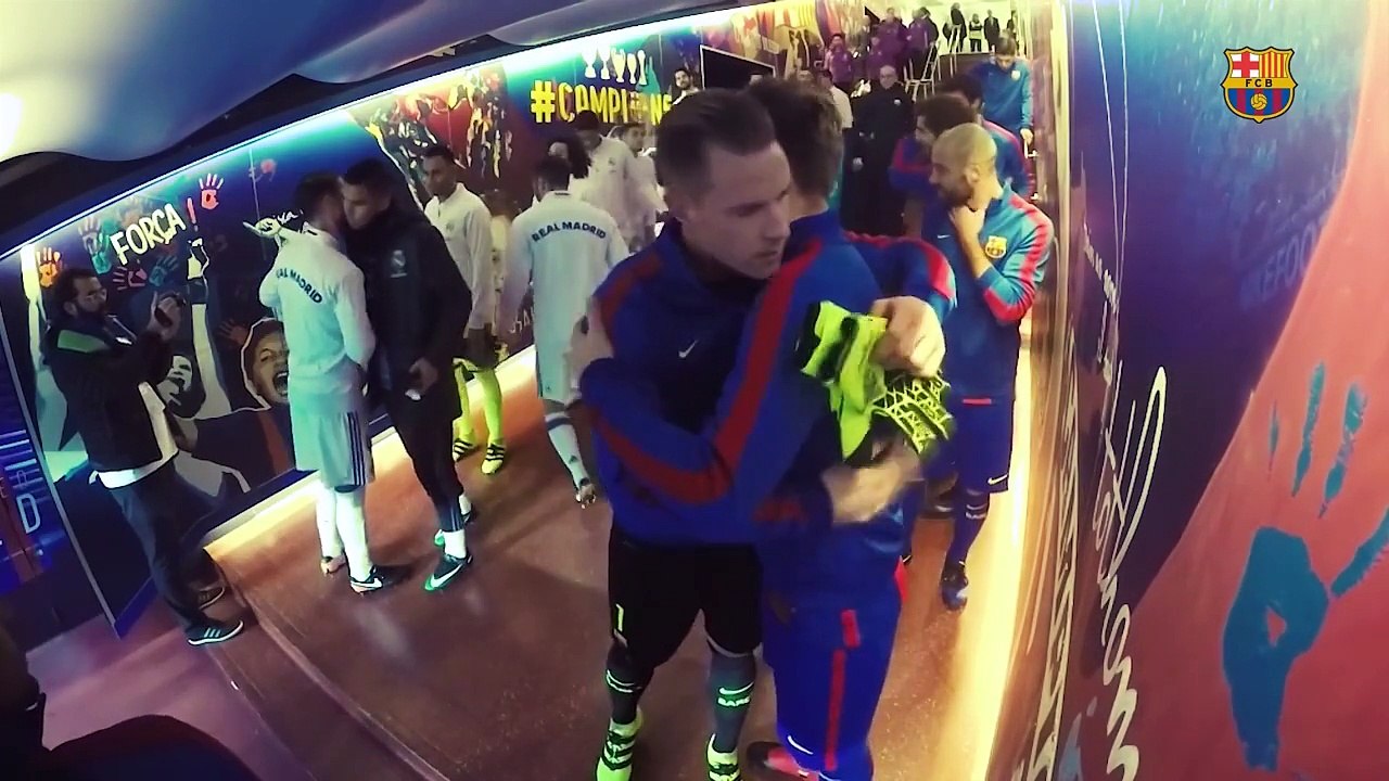 Barcelona destaca fair play com jogadores do Real antes de clássico by LANCE!TV