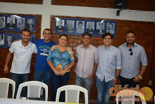 Vice-prefeitos da região de Cajazeiras criam associação própria