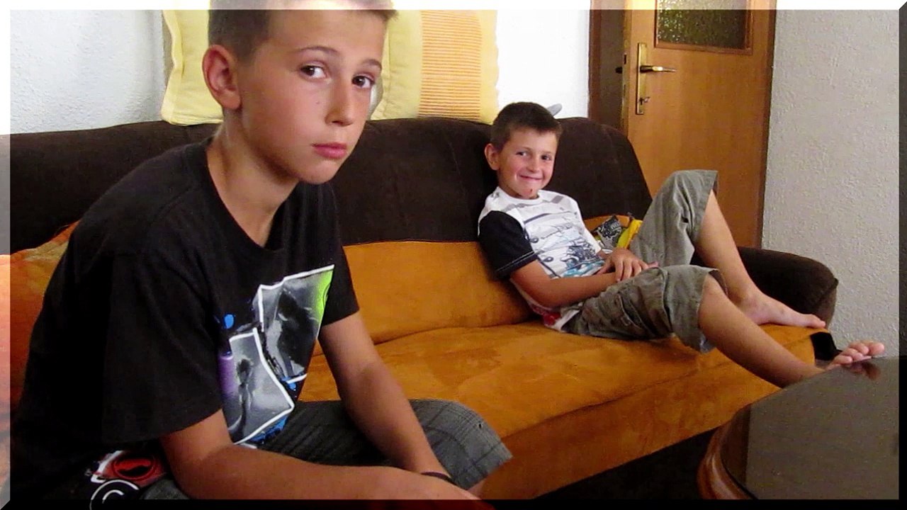 emHOME - familyboys 2012 - video Dailymotion