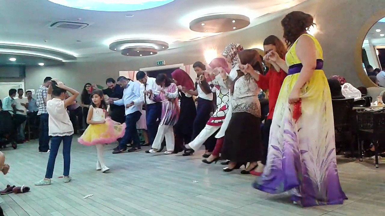 3 aYAK oYUN HAVASI - HALAYLAR DÜĞÜNLER