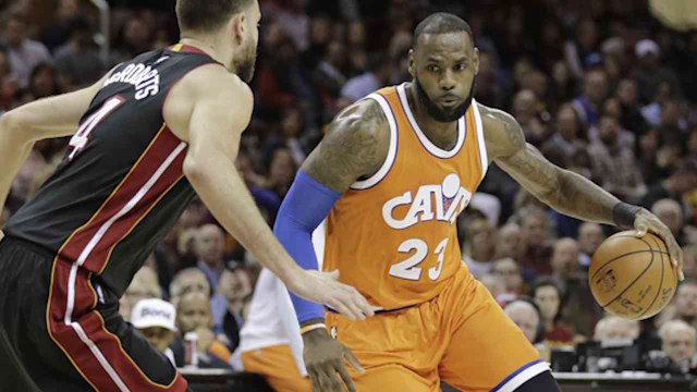 LeBron Moves into 9th on Scoring List