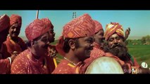 Baaga Ma Jab Mor Bole - Talaash…The Hunt Begins Songs - Akshay Kumar - Kareena Kapoor - Filmigaane
