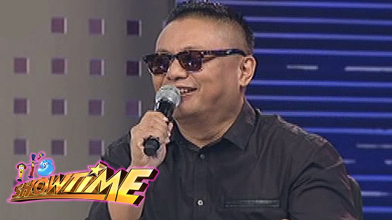 It's Showtime: Andrew E's sample rap