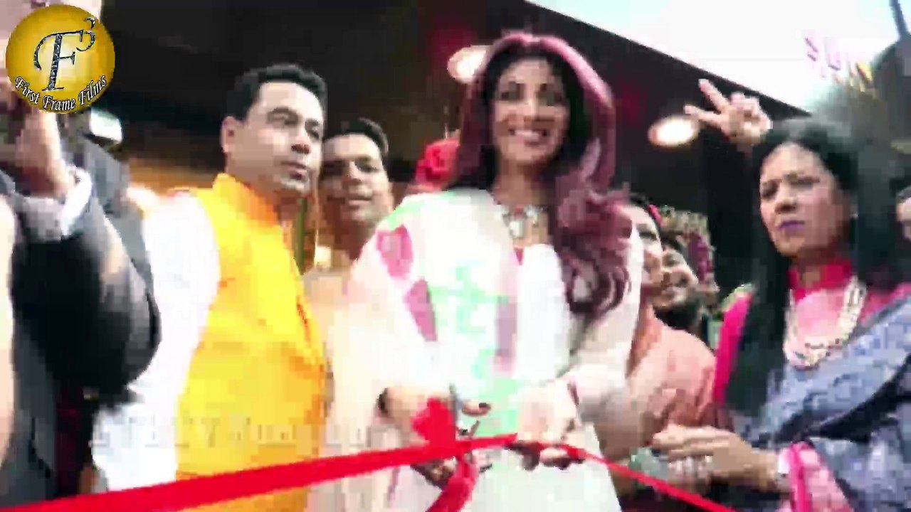 SHILPA SHETTY INAUGURATES JEWELLERY SHOWROOM VARTI JEWELS 2016