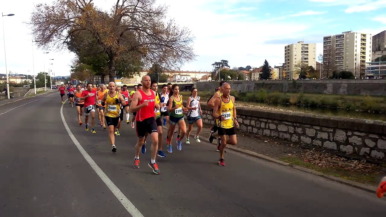 Foulées Alès Agglo 2016 Course 10 km FFA passage au km3 (2ere partie)