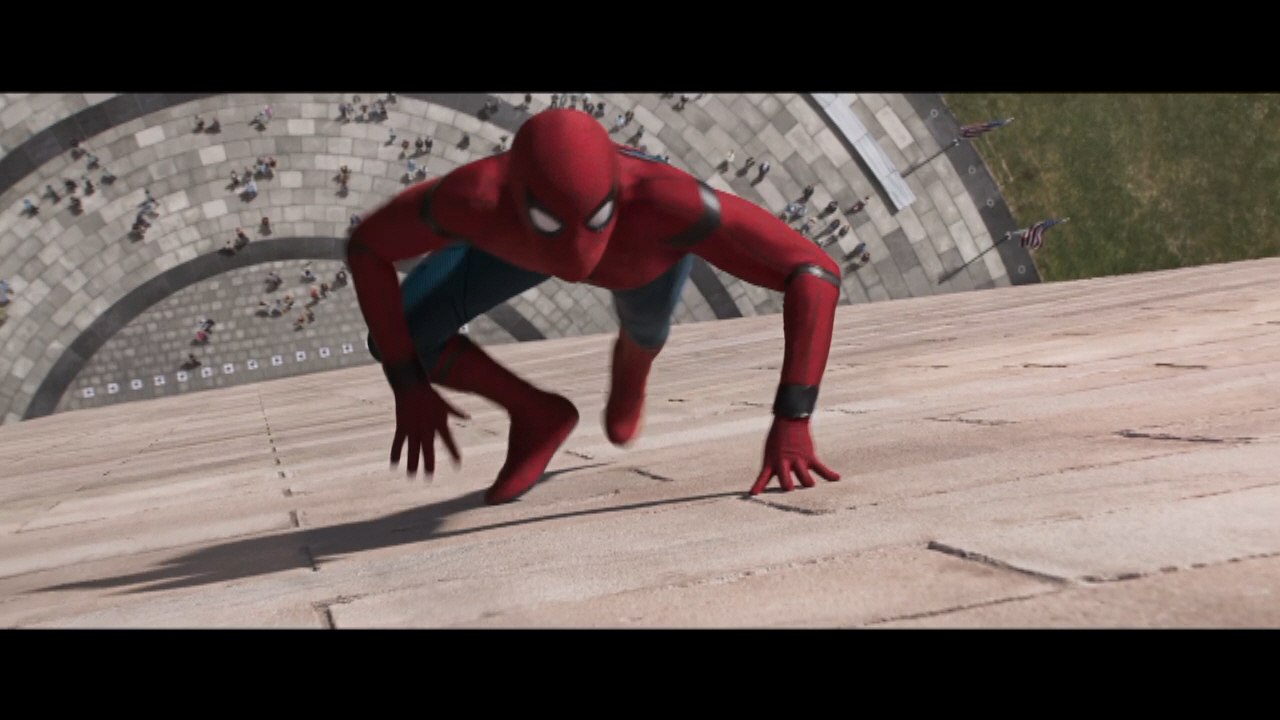 Robert Downey Jr, Marisa Tomei, Tom Holland In 'Spider-Man ...