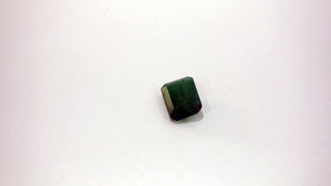 D17 N Emerald Panna 2.67 Carat | +91 022 24157317 / +91-9769207984
