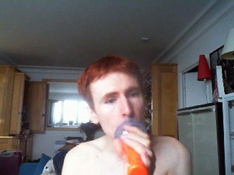 Wiwi égratigne merci merci beaucoup de Claude François