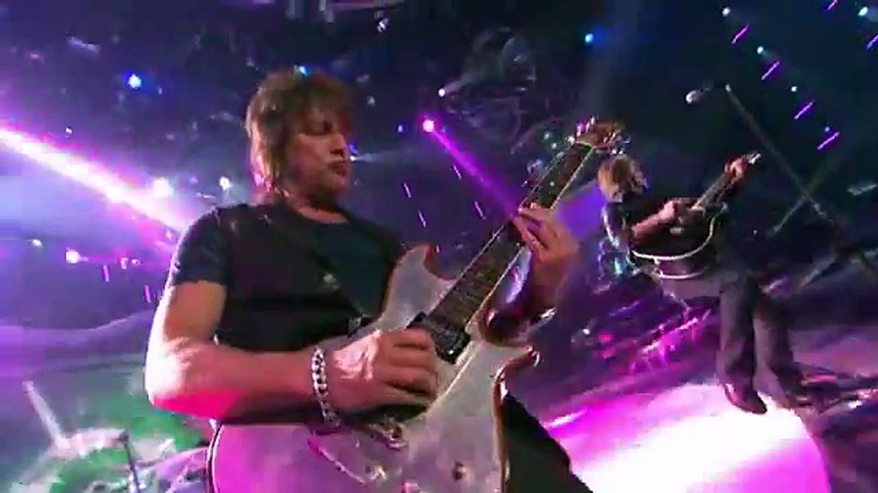 Bon Jovi -  performing Superman Tonight on American Idol, Season 9, May 12, 2010 - Top 4 Results