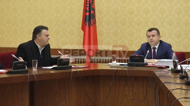 Report TV - Debate për CEZ -in, Ristani: Shpifarak, Balla: Ke bërë burg