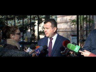 Report TV - "Zgjedhorja", Balla: Depolitizim komisioneve, trupa nga mësuesit
