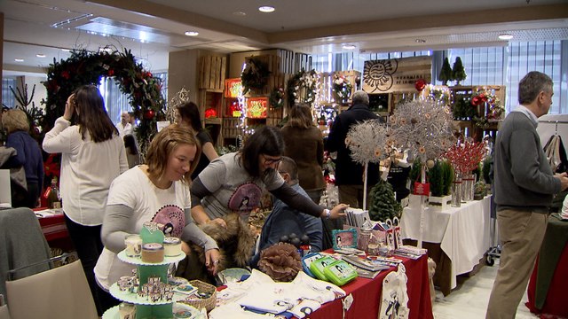 El mercadillo benéfico de la Fundación Aladina vuelve por Navidad