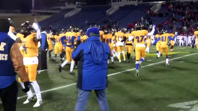 No. 2 Wise defeats No. 4 Quince Orchard, 42-7, to win the Maryland 4A football title