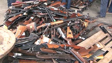 Mbi 250 mijë armë pa leje në duart e kosovarëve