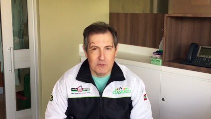 Rafael Henzel mostra que está quase recuperado da tragédia com a Chapecoense