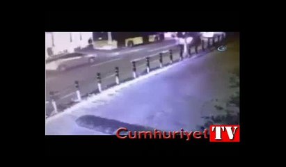 Beşiktaş'taki patlama anı kamerada