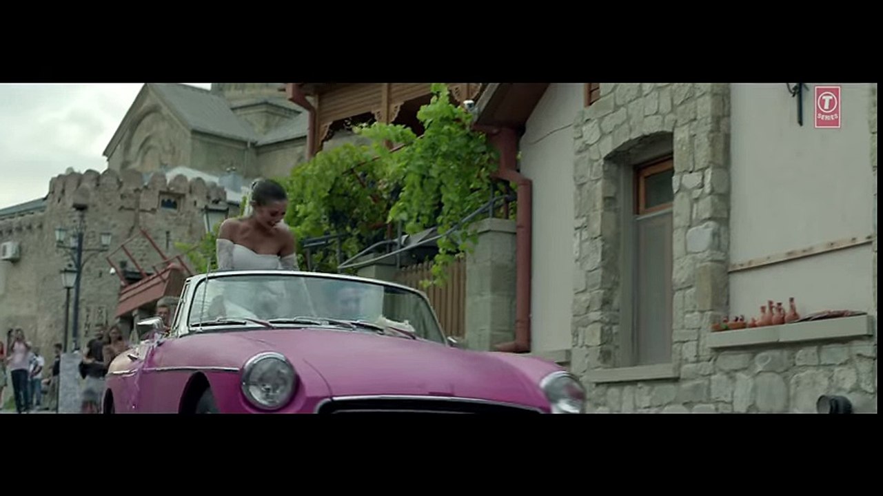 HALKA HALKA Video Song Rahat Fateh Ali Khan Feat Ayushmann Khurrana & Amy Jackson