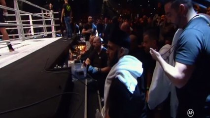 Fans Fight before the match -   Rico Verhoeven vs Badr Hari 2016