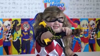 NEW DC SUPERHERO GIRLS SUPER GIANT EGG SURPRISE | SUPERGIRL HARLEY QUINN | The Disney Toy Collector