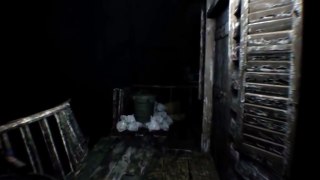 Resident Evil 7 - NEW Gameplay Trailer (Monster & Aunt Rhody) 02