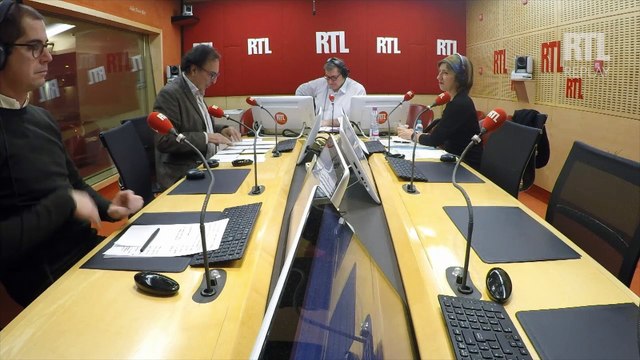 Présidentielle 2017 : Marine Le Pen cible Fillon et les déçus du sarkozysme , dit Alba Ventura