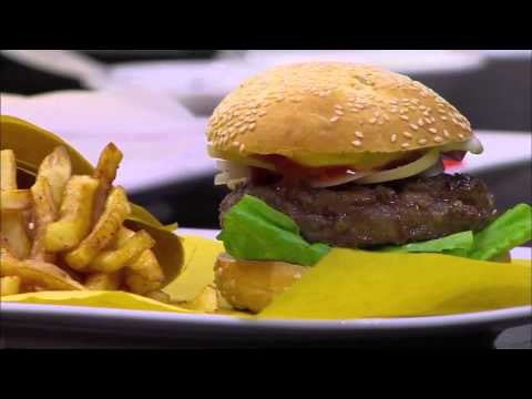 خبز هامبرجر- بيتزا الدجاج - سلطة بقول وحبوب - كيك الجزر | من مطبخ أسامة حلقة كاملة