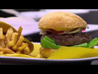 خبز هامبرجر- بيتزا الدجاج - سلطة بقول وحبوب - كيك الجزر |  من مطبخ أسامة حلقة كاملة