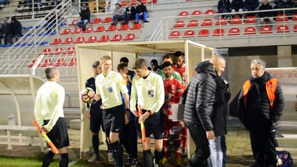 Entrée sur le terrain OSQ / PARIS FC 2