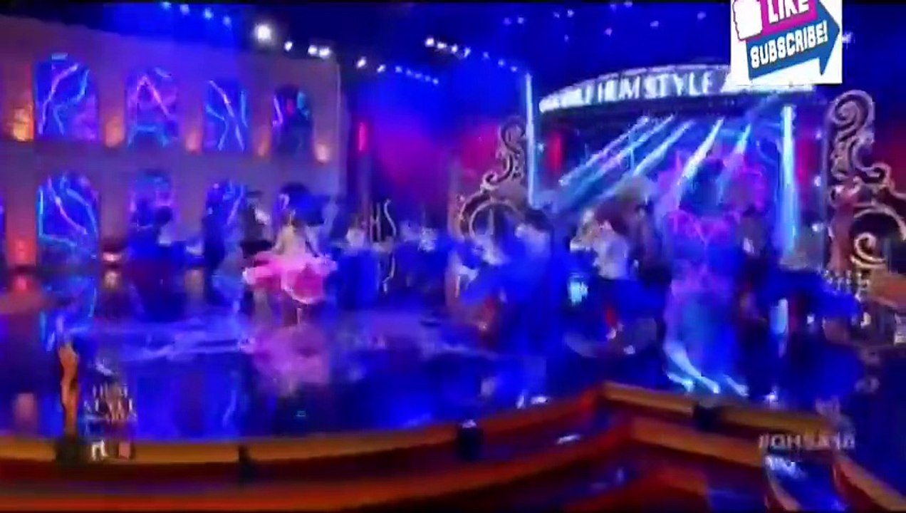 Saba Qamar -  Amazing Dance Performance Hum Style Awards 2016 HD Video-)