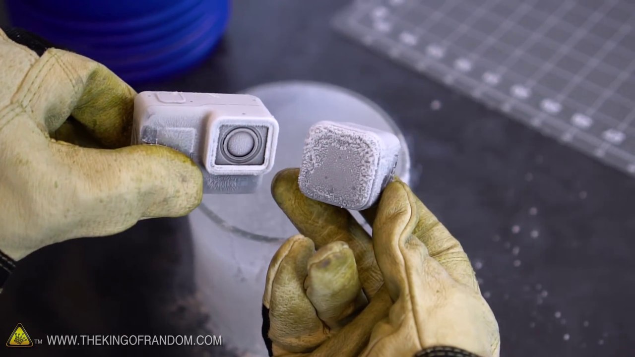 Résistance de caméras GoPro dans du nitrogène liquide congelé !