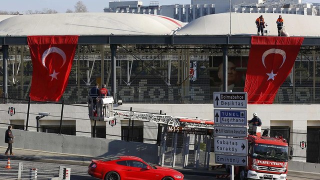 Bosszút ígért a szombati merényletekért a török belügyminiszter