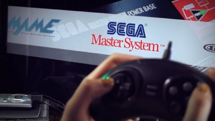 Una consola retro con la que se puede jugar a otras 27