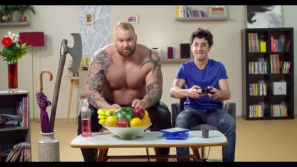 Publicité manette PS4 Revolution Pro Controller