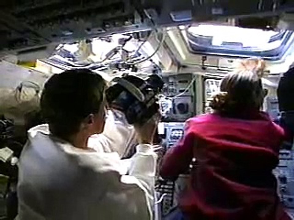 The Black Knight satellite UFOvni sts88 debris handheld excerpt