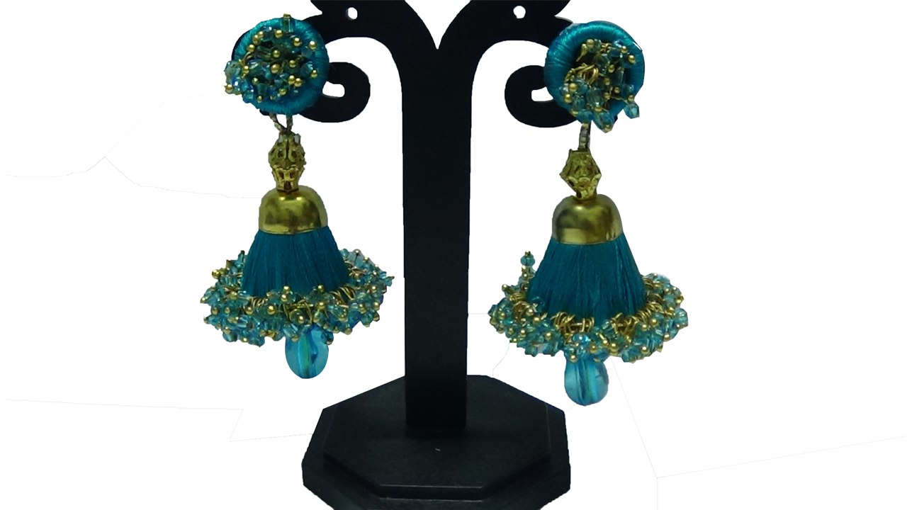 Making Silk Thread Earrings with Loreals