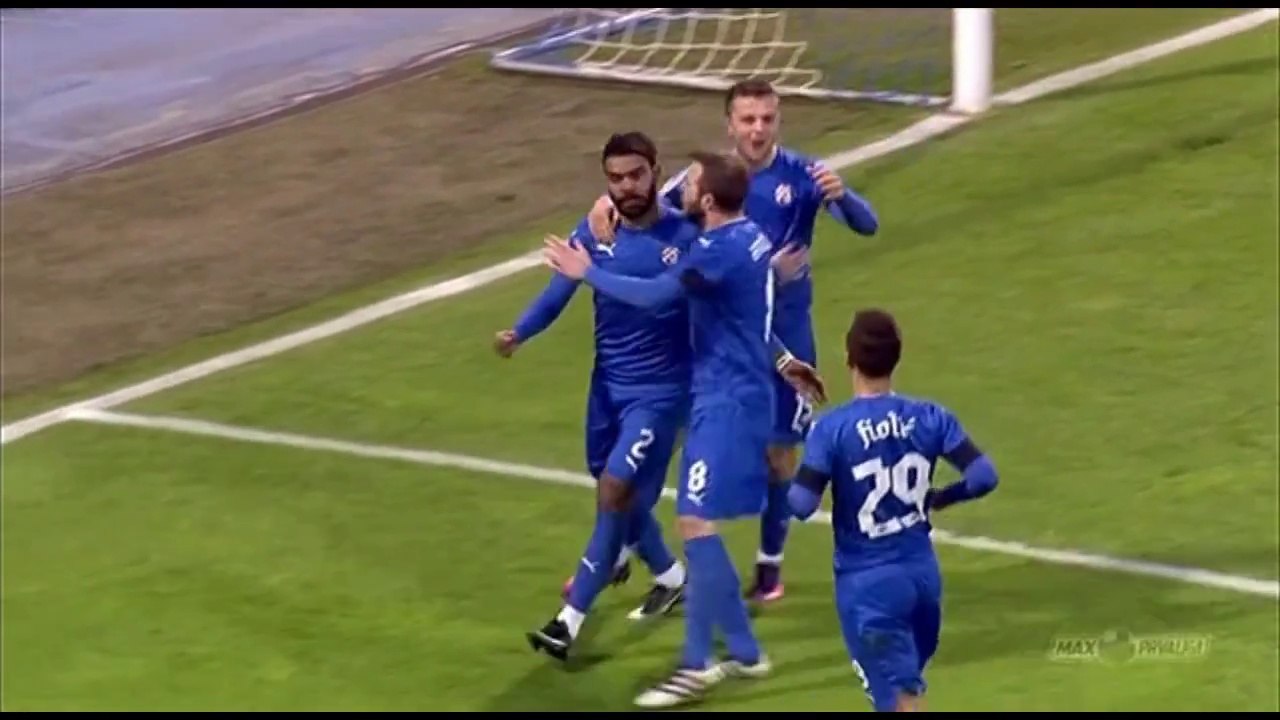 Doublé et passe de Soudani face au Lokomotiv