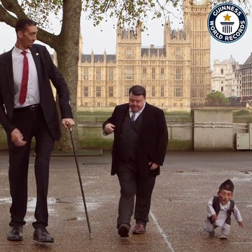 Découvrez l'homme le plus grand et l'homme le plus petit du monde