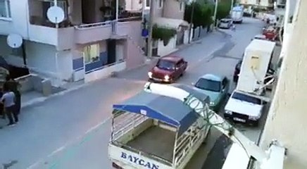 " Yeminlen başka bir ülkede yaşayamam bünyem kaldırmaz... _)