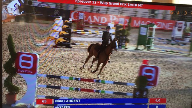 Nina et antares . winter tour chazey 2016. 1m10