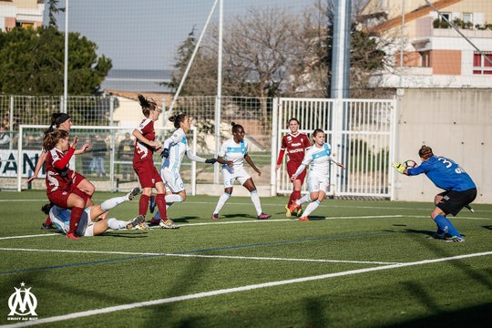 D1 - OM 3-0 Metz : le but de Caroline Pizzala (82e)