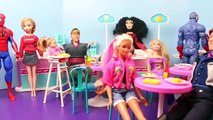 Frozen Anna Gets POWERS from Spiderman Mind Reading Elsa Barbie and Merida Dolls DisneyCarToys
