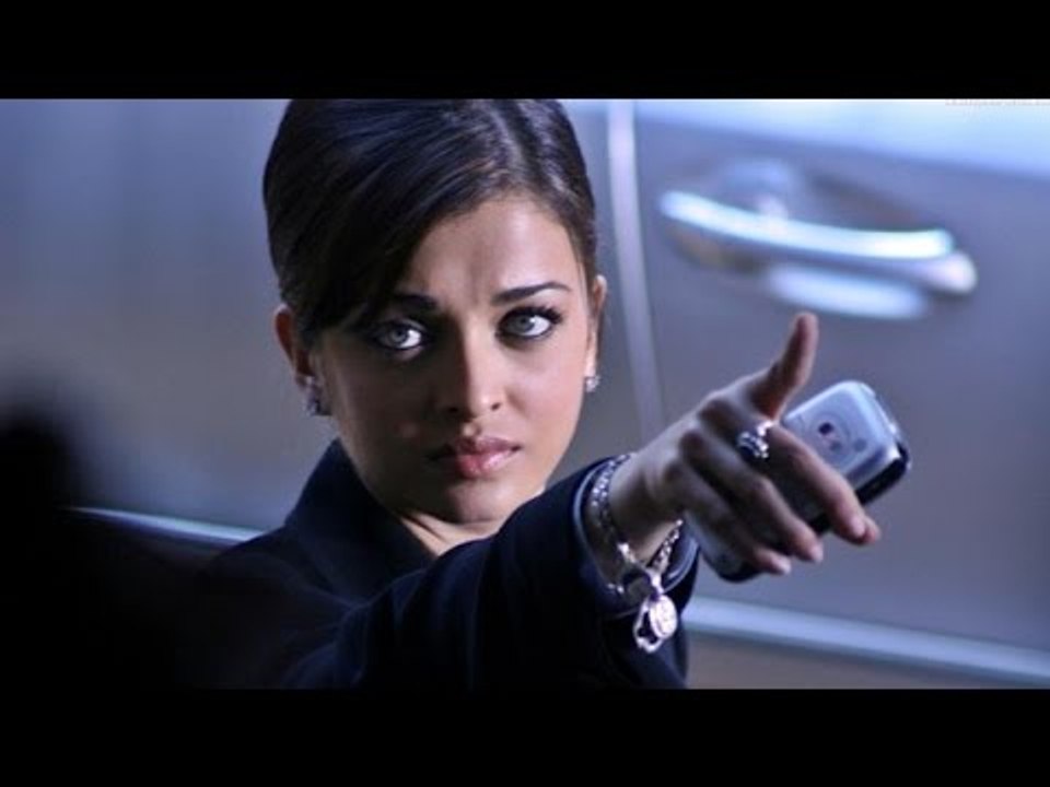 Aishwarya Rai Bachchan Has Not Seen 'Seven Days' On Which 'Jazbaa' Is Based!