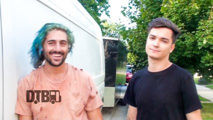 Out Came The Wolves - CRAZY TOUR STORIES Ep. 476