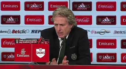 JORGE JESUS DURANTE A CONFERÊNCIA: «NÃO SE IMPORTA DE CALAR?»